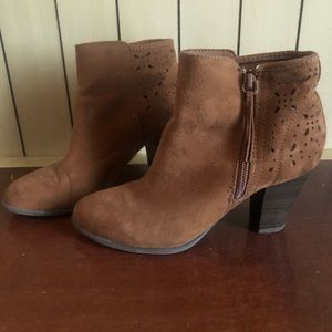 American Eagle Booties